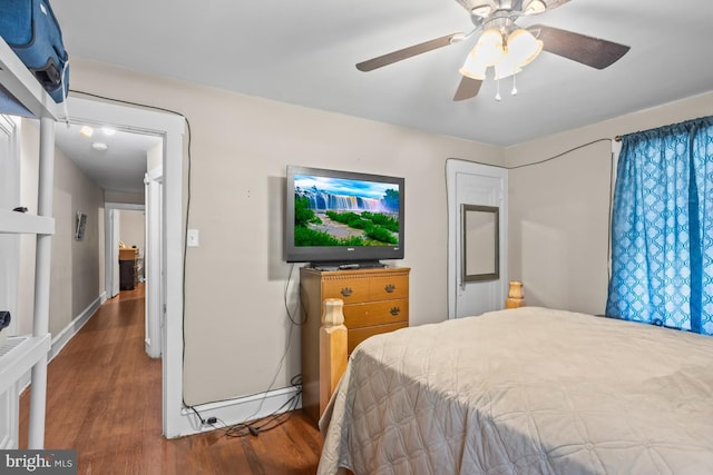 1511 Palm St, Reading, PA 19604 - bedroom with wood finished floors and ceiling fan