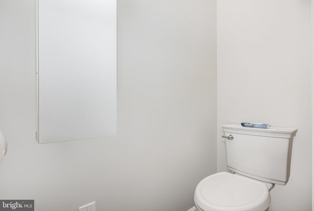 9016 Greylock St, Alexandria, VA 22308 - bathroom with toilet
