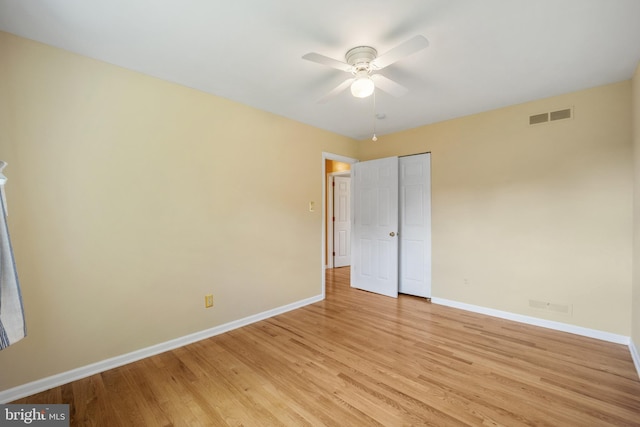 510 Revere Ct, Hockessin, DE 19707 - unfurnished bedroom featuring light wood finished floors, a ceiling fan, and a closet