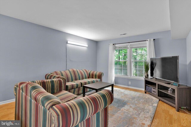 26 Millbank Ln, Voorhees, NJ 08043 - living area featuring wood finished floors