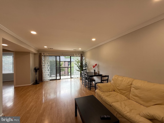 9711 Kings Crown Ct Unit 101, Fairfax, VA 22031 - living area featuring recessed lighting, wood finished floors, and crown molding