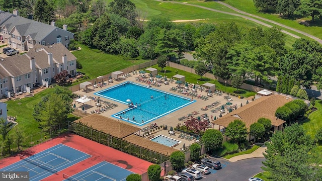 506 Masters Dr, Blackwood, NJ 08012 - aerial view of a pool area
