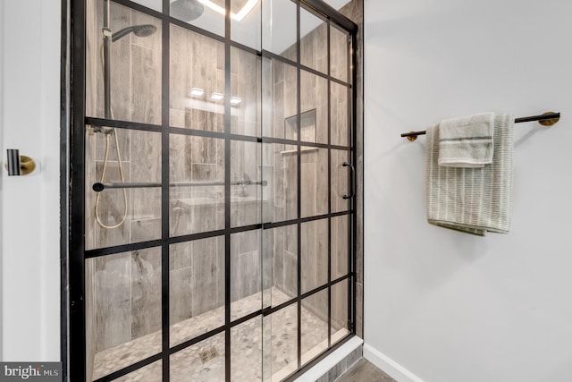 2333 Sunset Cir, Glenville, PA 17329 - full bathroom with a stall shower