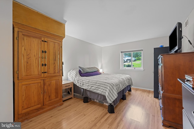7 Rockford Rd Unit F1, Wilmington, DE 19806 - bedroom featuring light wood-style floors and baseboards