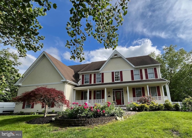 7 Camas Ct, Plainsboro, NJ 08536 - victorian house with a porch and a front yard