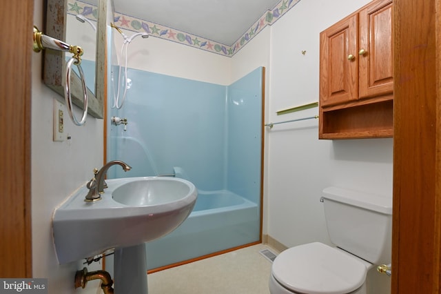 8283 Choptank Rd, Pasadena, MD 21122 - bathroom with toilet and bathtub / shower combination