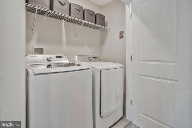 113 Treblis Way, Annapolis, MD 21403 - laundry room featuring washer and clothes dryer