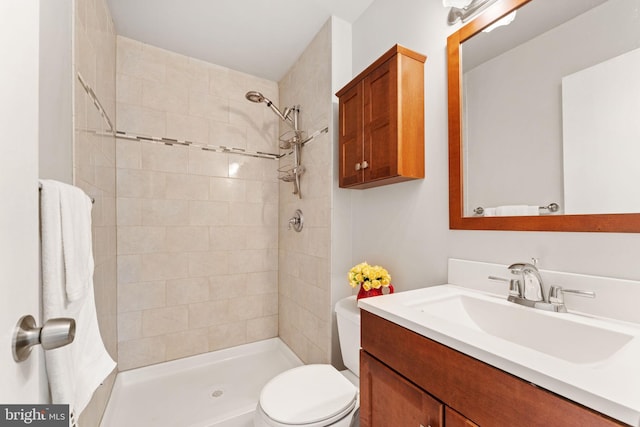8573 Chester Grove Ct, Springfield, VA 22153 - full bath featuring vanity and tiled shower