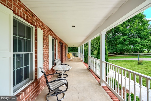 10905 Powers Ave, Cockeysville, MD 21030 - view of covered porch