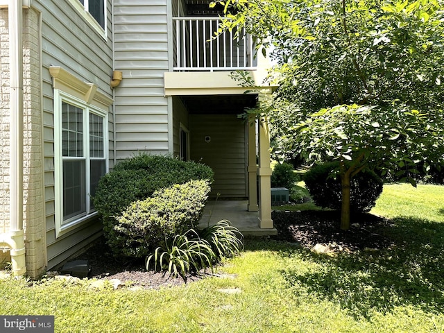 18815 Sparkling Water Dr Unit 4-O, Germantown, MD 20874 - view of exterior entry featuring a balcony