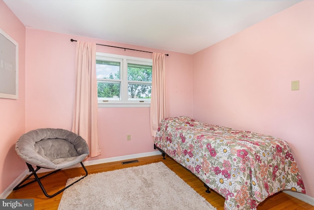 114 Brookside Ave, Hershey, PA 17033 - bedroom with wood finished floors and baseboards