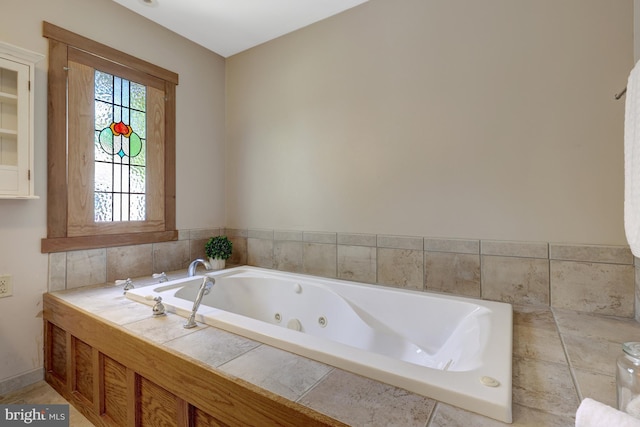 1012 Grant St, Herndon, VA 20170 - full bathroom featuring a jetted tub