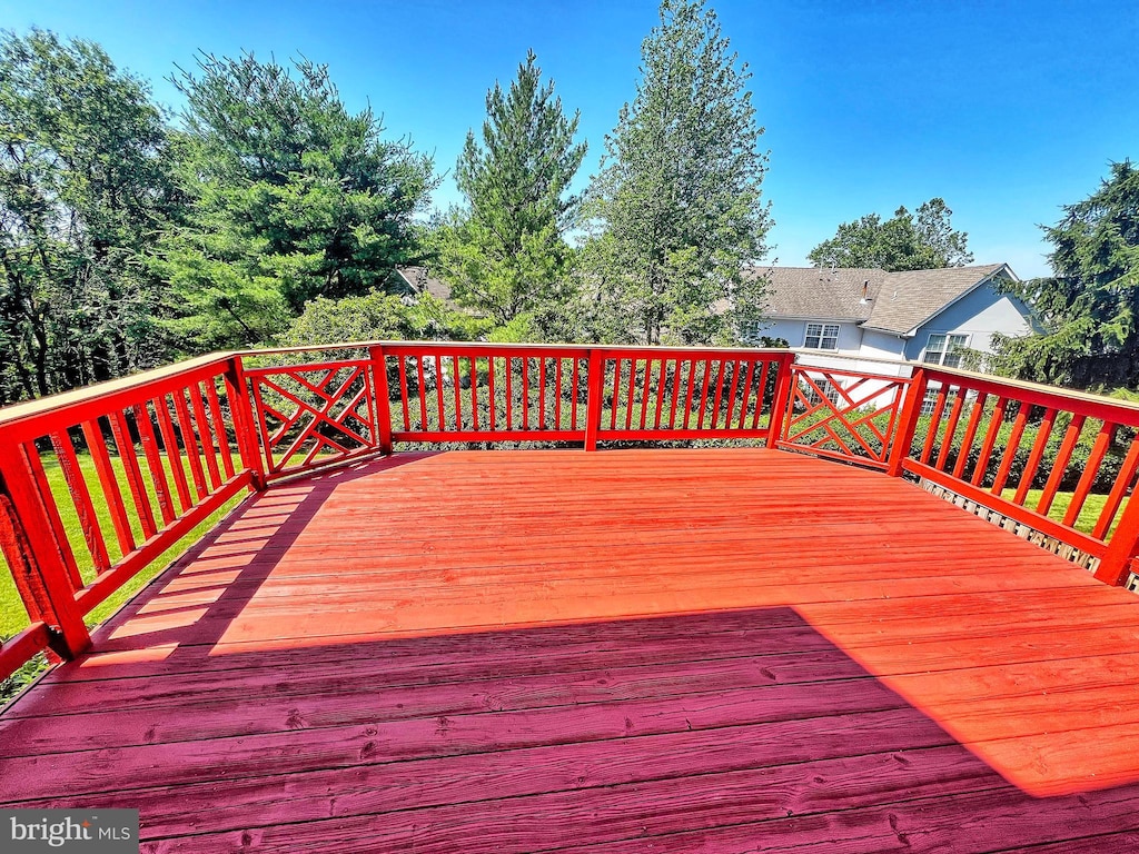 8819 Howard Frst Unit 8819, Baltimore, MD 21208 - view of wooden terrace