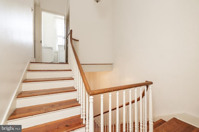 5378 Main St, Stephens City, VA 22655 - view of stairway
