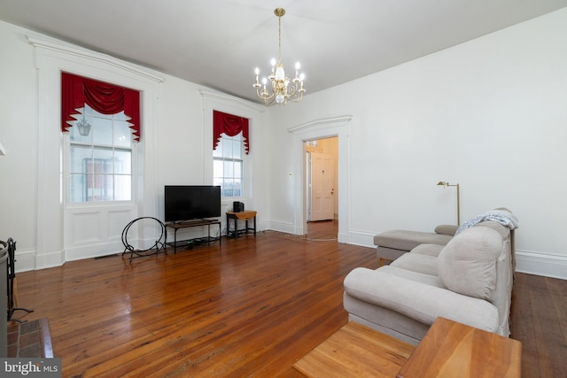 5378 Main St, Stephens City, VA 22655 - living room featuring a chandelier and hardwood / wood-style floors