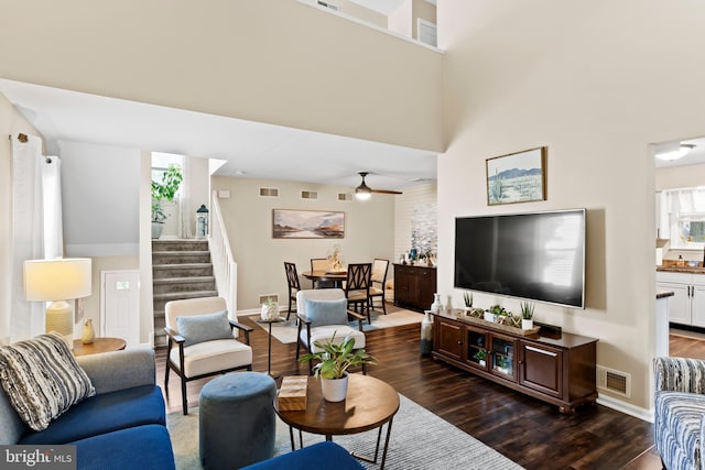 6111 Summit Pointe Dr, Harrisburg, PA 17111 - living area featuring wood finished floors, stairway, and ceiling fan