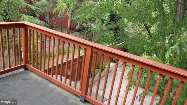 139 N 11th St, Allentown, PA 18102 - view of balcony