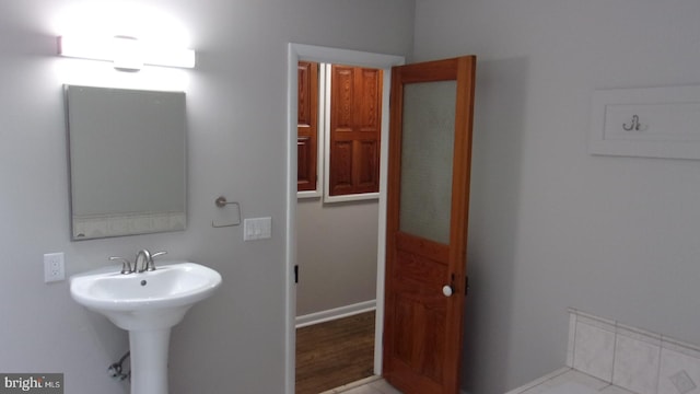 139 N 11th St, Allentown, PA 18102 - bathroom with a sink