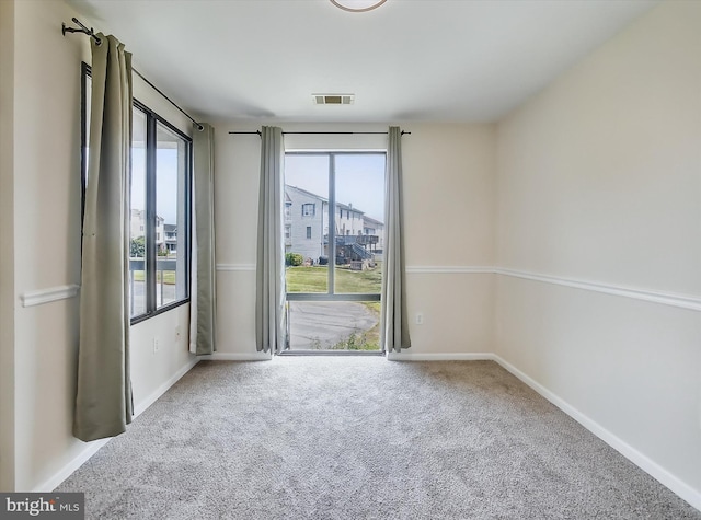 1042 Brinker Dr, Hagerstown, MD 21740 - carpeted empty room with baseboards