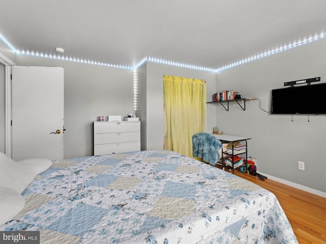 2505 Yellowstone Rd, Cinnaminson, NJ 08077 - bedroom featuring wood finished floors and baseboards
