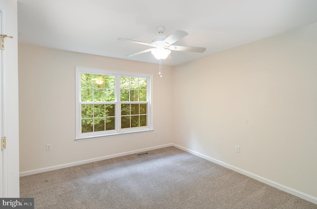 114 Dragoon Dr, Montross, VA 22520 - unfurnished room with ceiling fan and carpet