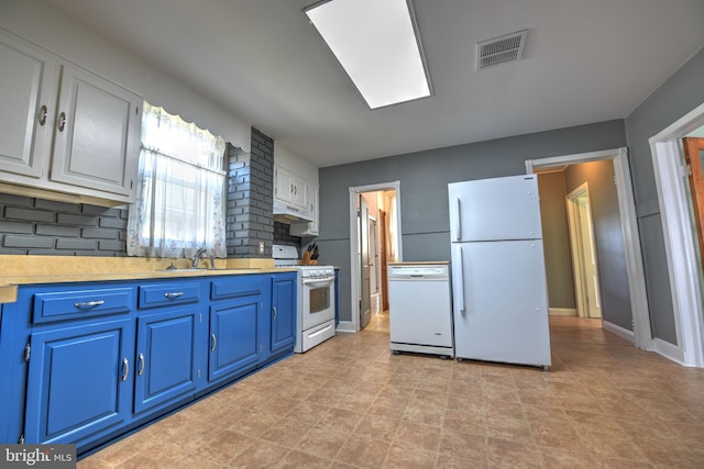 5417 Wasena Ave, Baltimore, MD 21225 - kitchen featuring white appliances, blue cabinets, light countertops, and under cabinet range hood