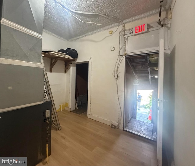 2424 Greenmount Ave, Baltimore, MD 21218 - interior space with an ornate ceiling