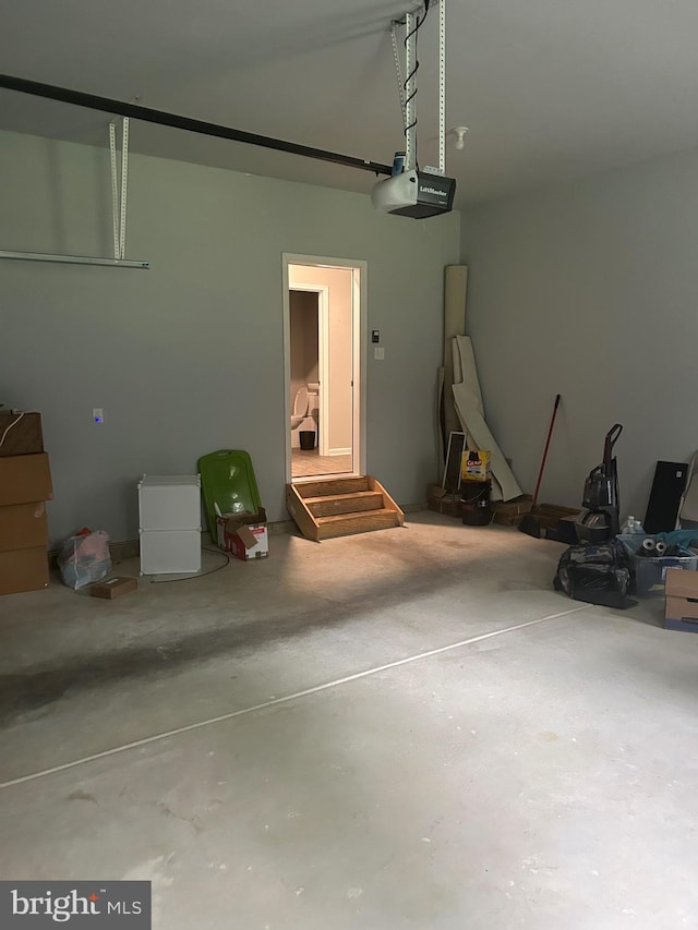 655 Morris Ave, Newfield, NJ 08344 - garage with a garage door opener