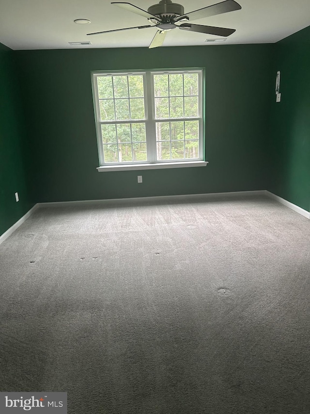 655 Morris Ave, Newfield, NJ 08344 - unfurnished room with a ceiling fan and carpet floors