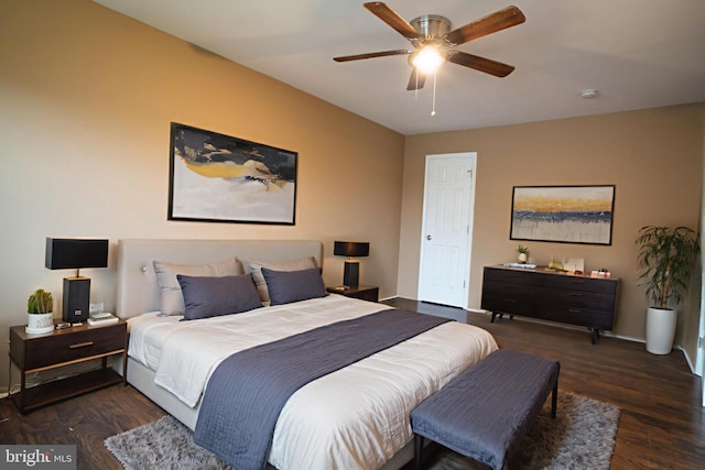 4 Linden Ct, Sicklerville, NJ 08081 - bedroom featuring wood finished floors and a ceiling fan