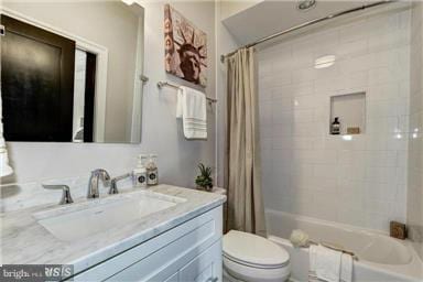 3624 10th St NW Unit 4, Washington, DC 20010 - full bath with vanity and shower / bath combo