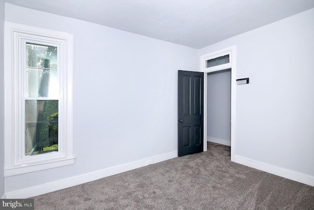 14 S 11th St, Lebanon, PA 17042 - carpeted empty room with baseboards