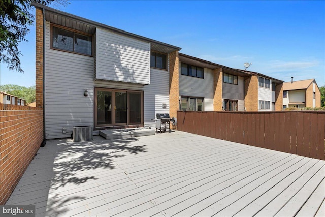 206 Canterbury Ct, Hightstown, NJ 08520 - wooden terrace with area for grilling and a residential view