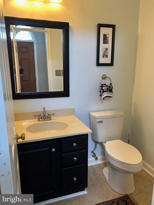 15496 Travailer Ct, Woodbridge, VA 22193 - bathroom featuring vanity and tile patterned flooring