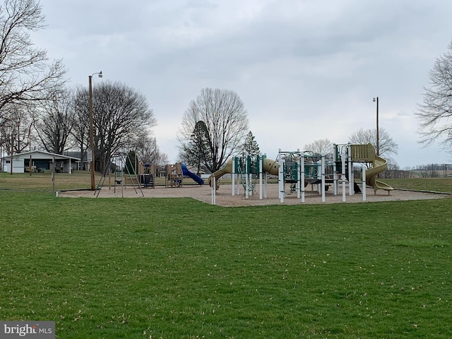 3019 Old Rte 22, Hamburg, PA 19526 - communal playground featuring a lawn
