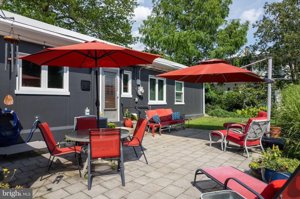 8102 Douglas Rd, Glenside, PA 19038 - view of patio with an outdoor hangout area and outdoor dining space