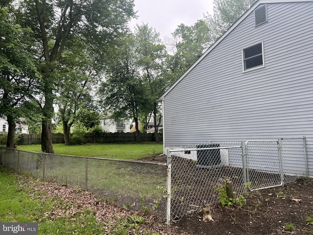 63 Baker Blvd, Marlton, NJ 08053 - view of yard