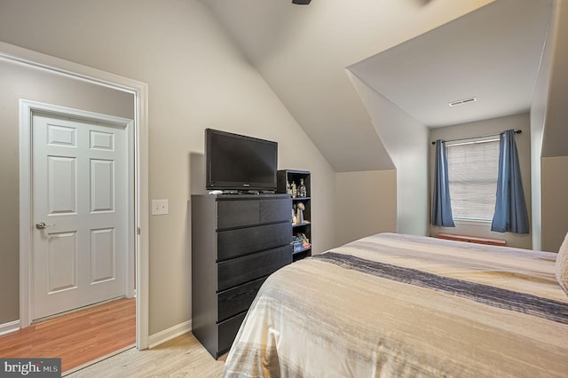 45 Harcrest Ct, Dover, DE 19901 - bedroom featuring light wood-style floors and lofted ceiling