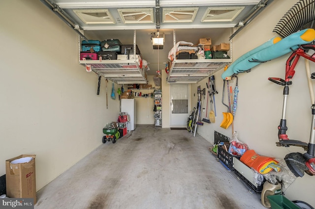 45 Harcrest Ct, Dover, DE 19901 - view of garage