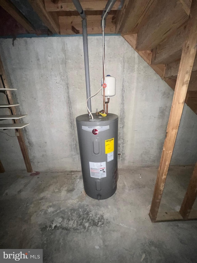 613 Buttonwoods Rd, Elkton, MD 21921 - utilities with water heater