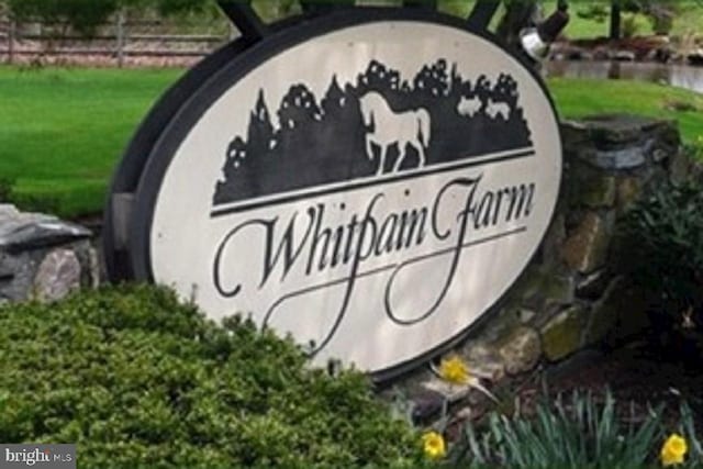7 Equestrian Ln, Blue Bell, PA 19422 - community / neighborhood sign featuring a yard