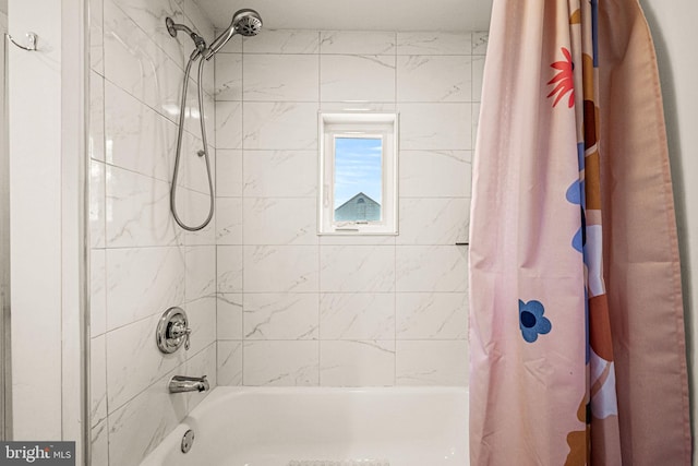 177 Bortondale Rd, Media, PA 19063 - bathroom featuring shower / tub combo with curtain
