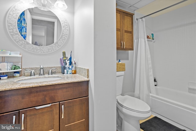 801 Yale Ave Unit 1016, Swarthmore, PA 19081 - bathroom featuring vanity and shower / bath combination with curtain