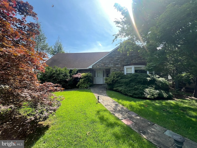 26 N Edmonds Ave, Havertown, PA 19083 - view of front of property featuring stone siding and a front yard