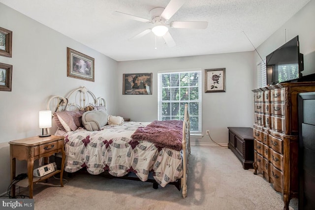 1515 Lincoln Way Unit 304B, Mclean, VA 22102 - bedroom featuring light carpet and a ceiling fan