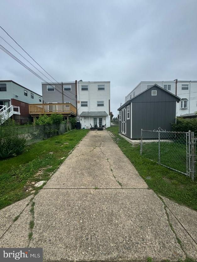 3430 Eden St, Philadelphia, PA 19114 - back of house