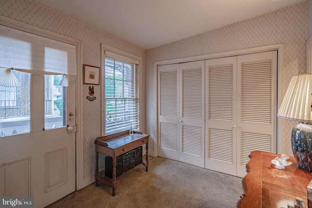 407 N 8th St, Allentown, PA 18102 - doorway featuring wallpapered walls and carpet
