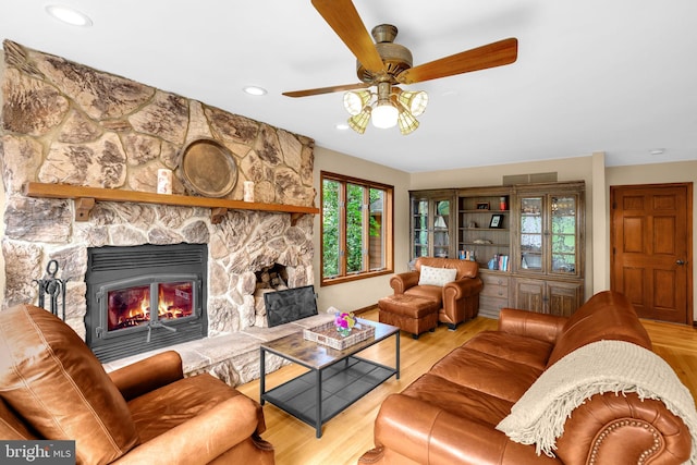 210 Providence Rd, Annapolis, MD 21409 - living area featuring a fireplace, wood finished floors, a ceiling fan, and recessed lighting
