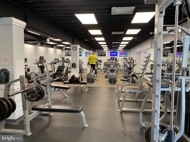 6110 Joust Ln, Alexandria, VA 22315 - view of workout area