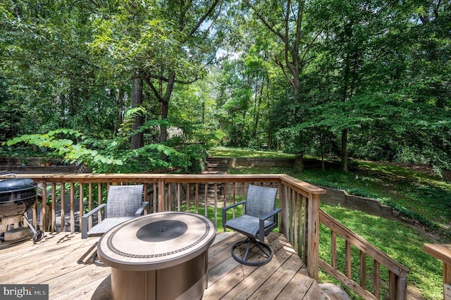 15 Tally Ho Dr, Fredericksburg, VA 22405 - wooden deck featuring an outdoor fire pit